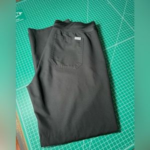 Figs Black Ankle-Length Women's Pants